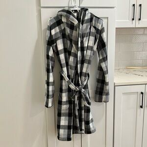 Vera Bradley Women's Plaid Checkered Polyester Fleece Cozy Winter Robe